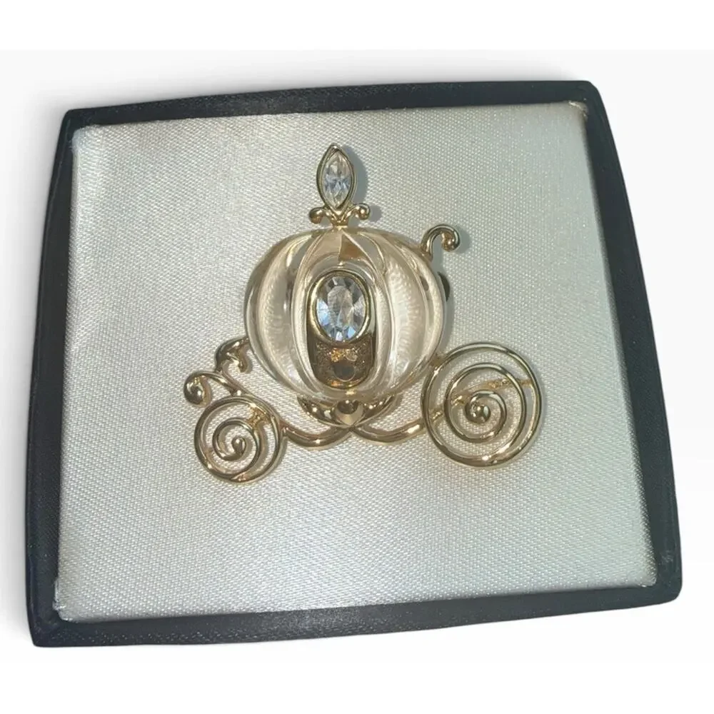 Disney Princess Carriage Brooch Pin Gold Tone Clear Crystal Rhinestones